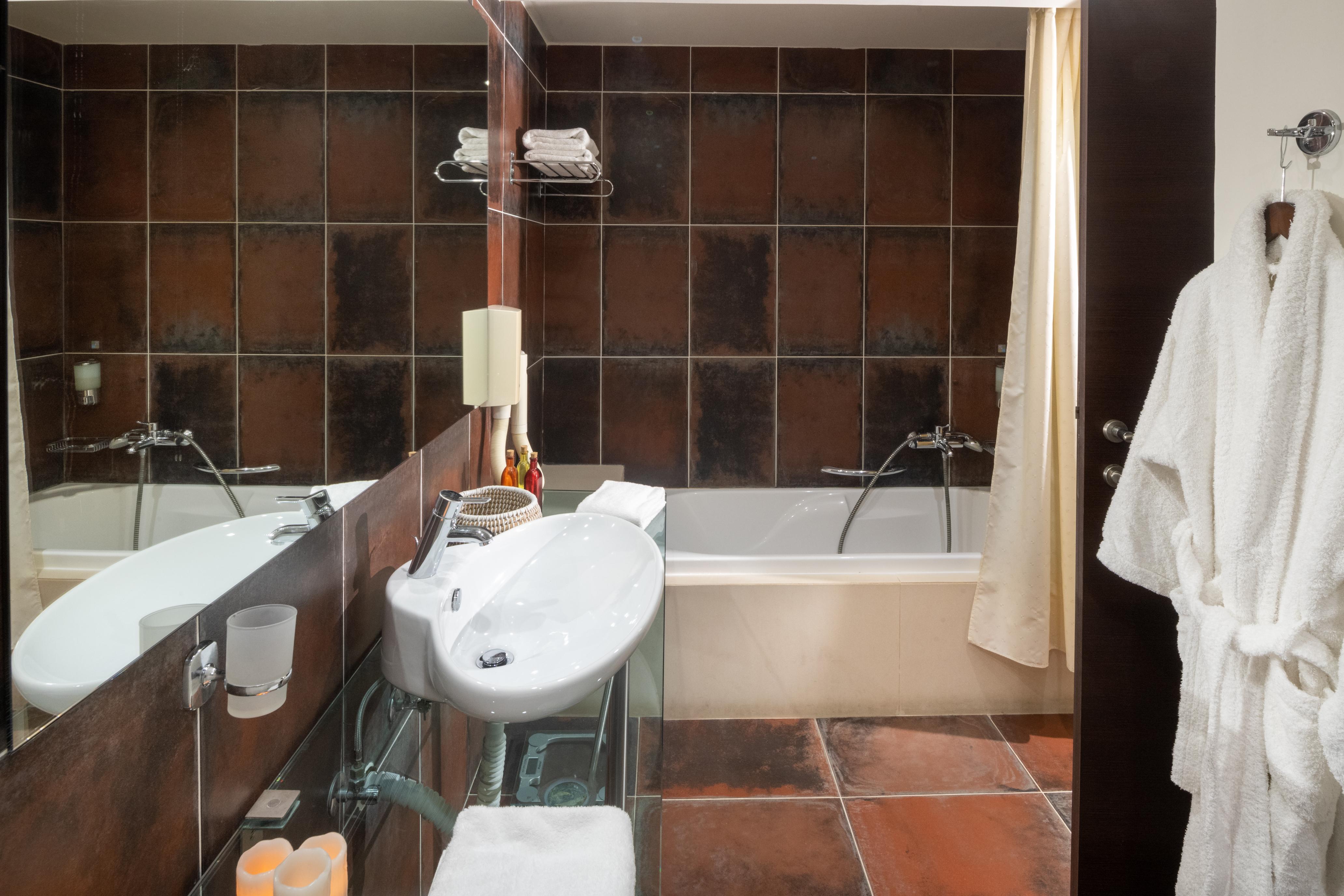 Angela Suites Boutique Hotel Сисси Экстерьер фото