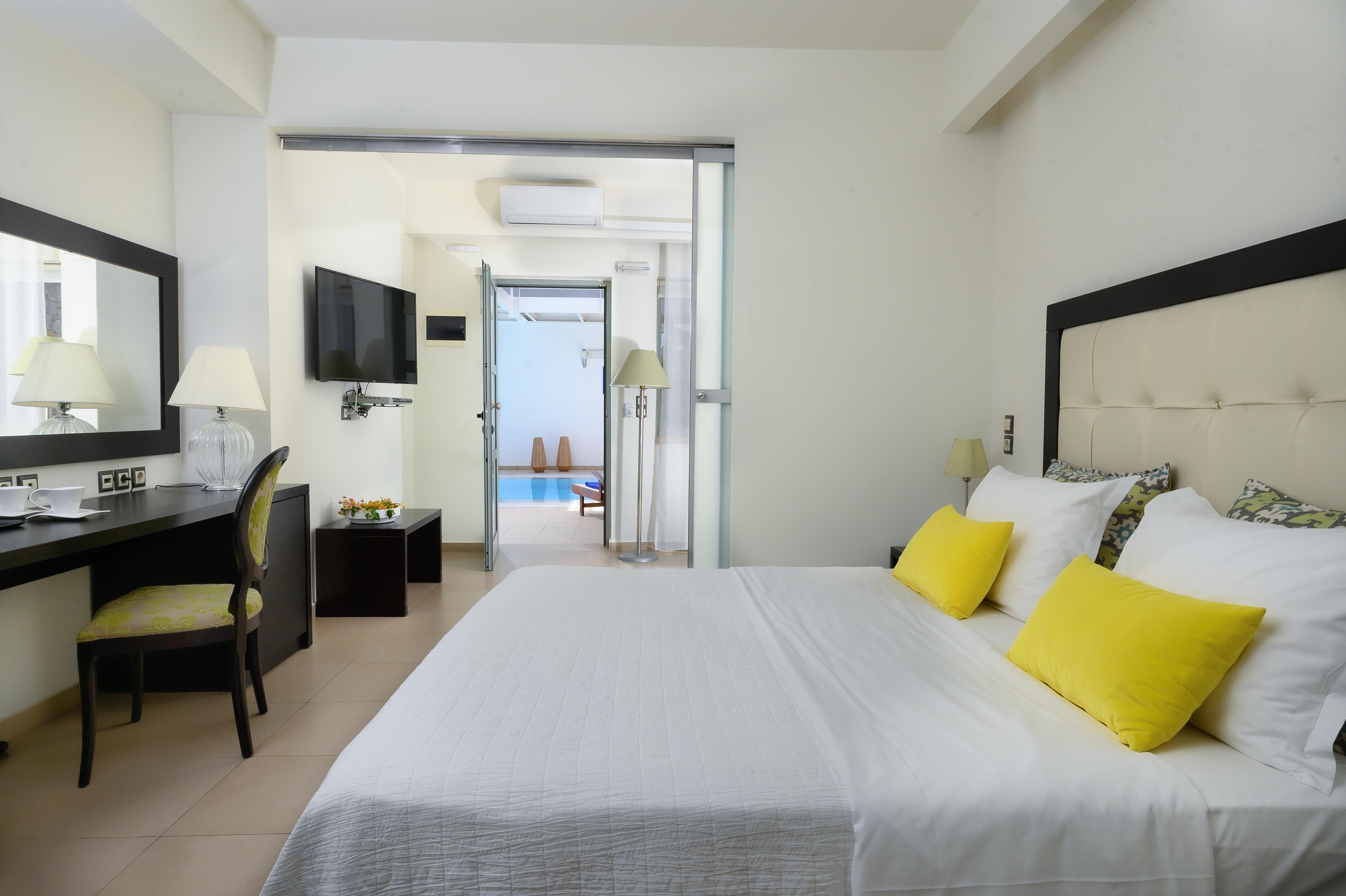 Angela Suites Boutique Hotel Сисси Экстерьер фото