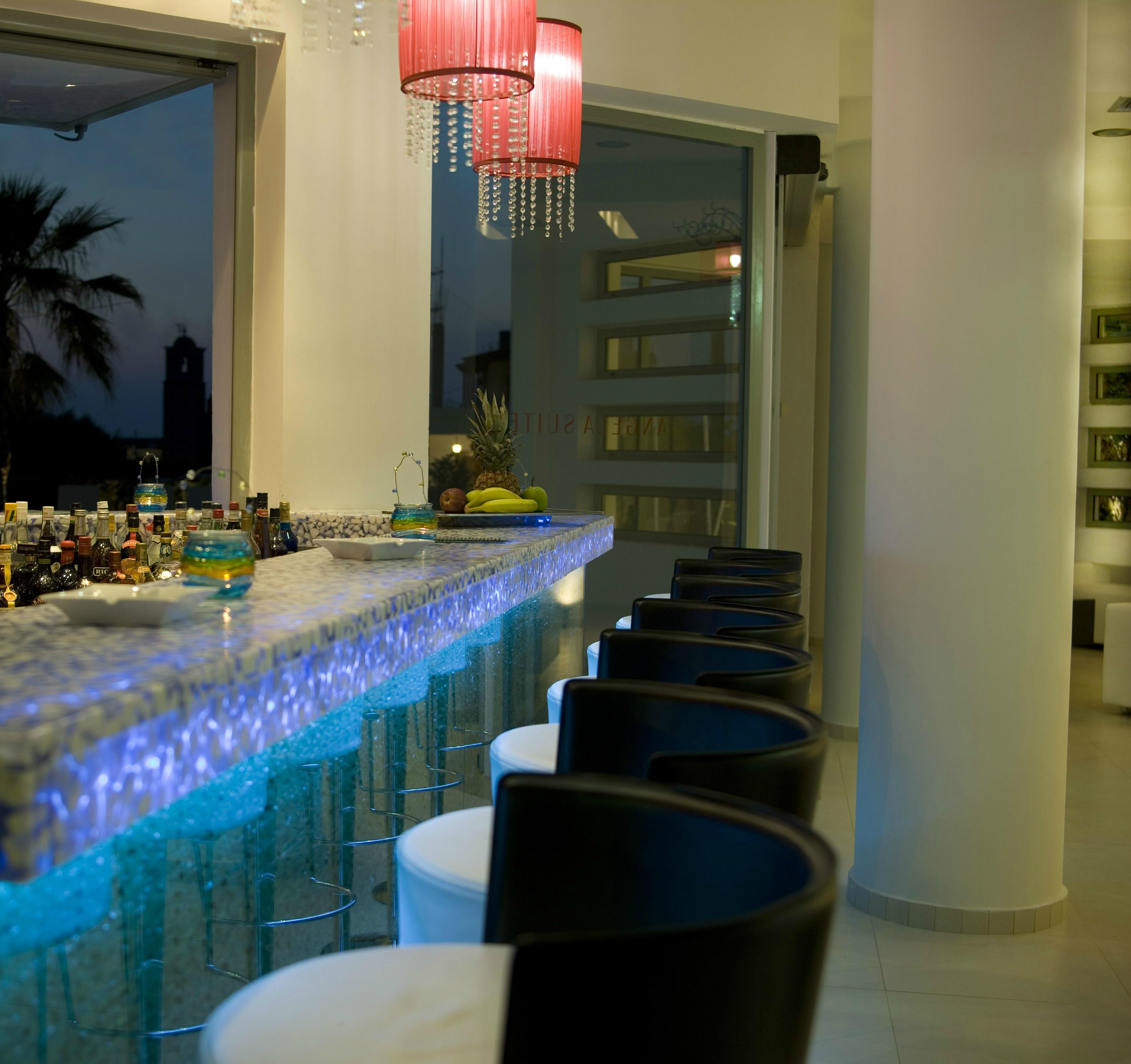 Angela Suites Boutique Hotel Сисси Экстерьер фото